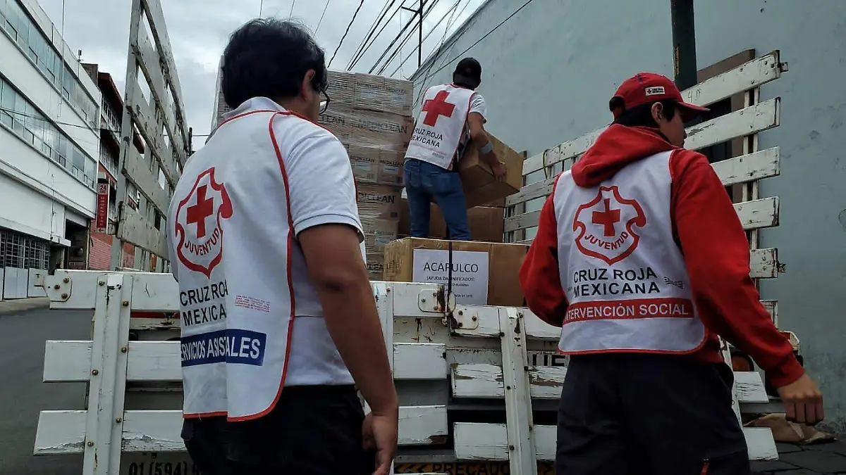 Cruz Roja envía 30 toneladas de ayuda humanitaria a damnificados en Acapulco